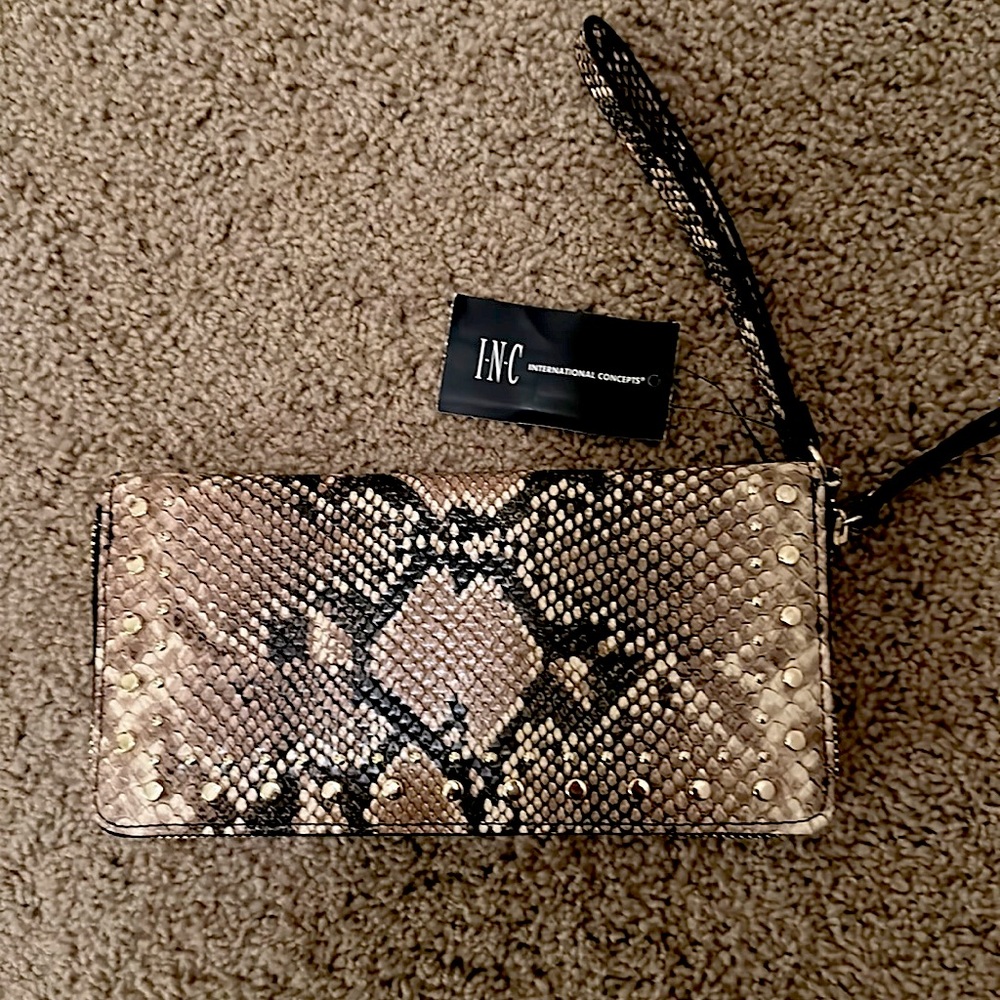 Faux snake skin wristlet